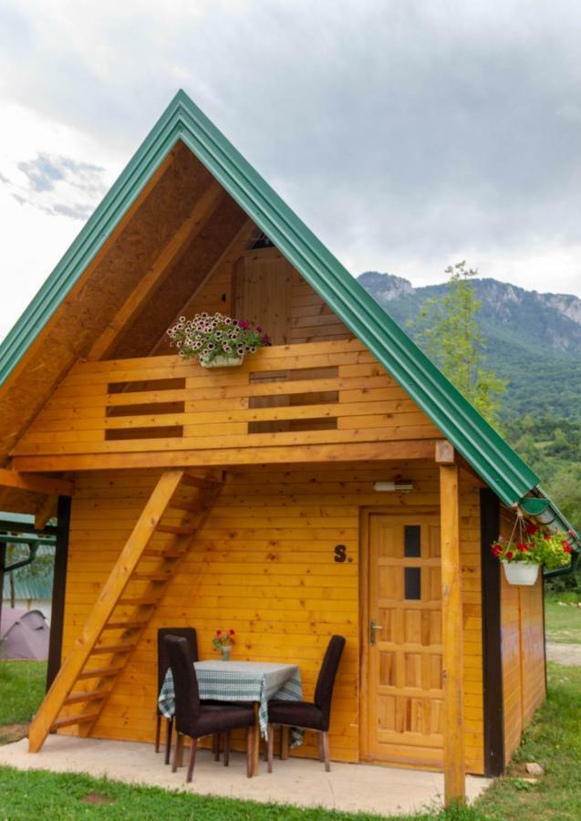 Camp Sutjeska Hotel Tjentiste Exterior photo